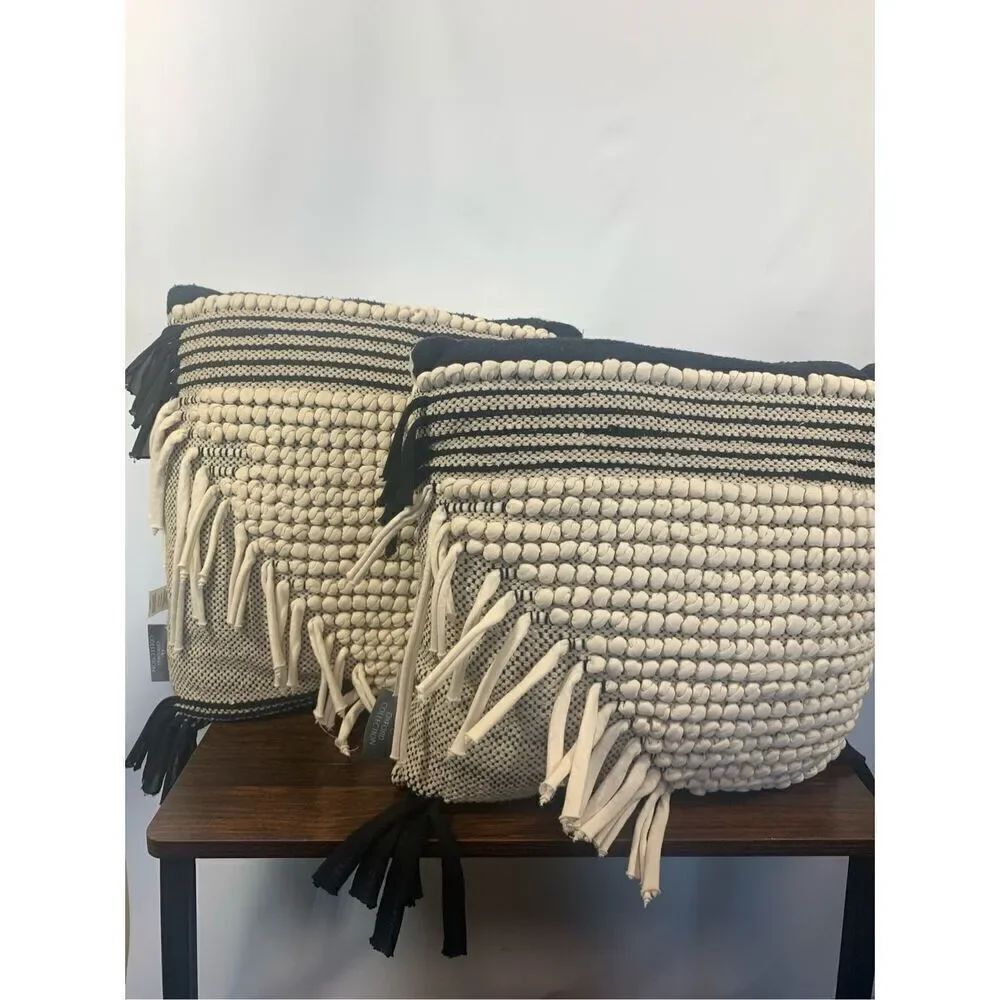 OC Oxford Collection Set 2 Pillows 16x16"